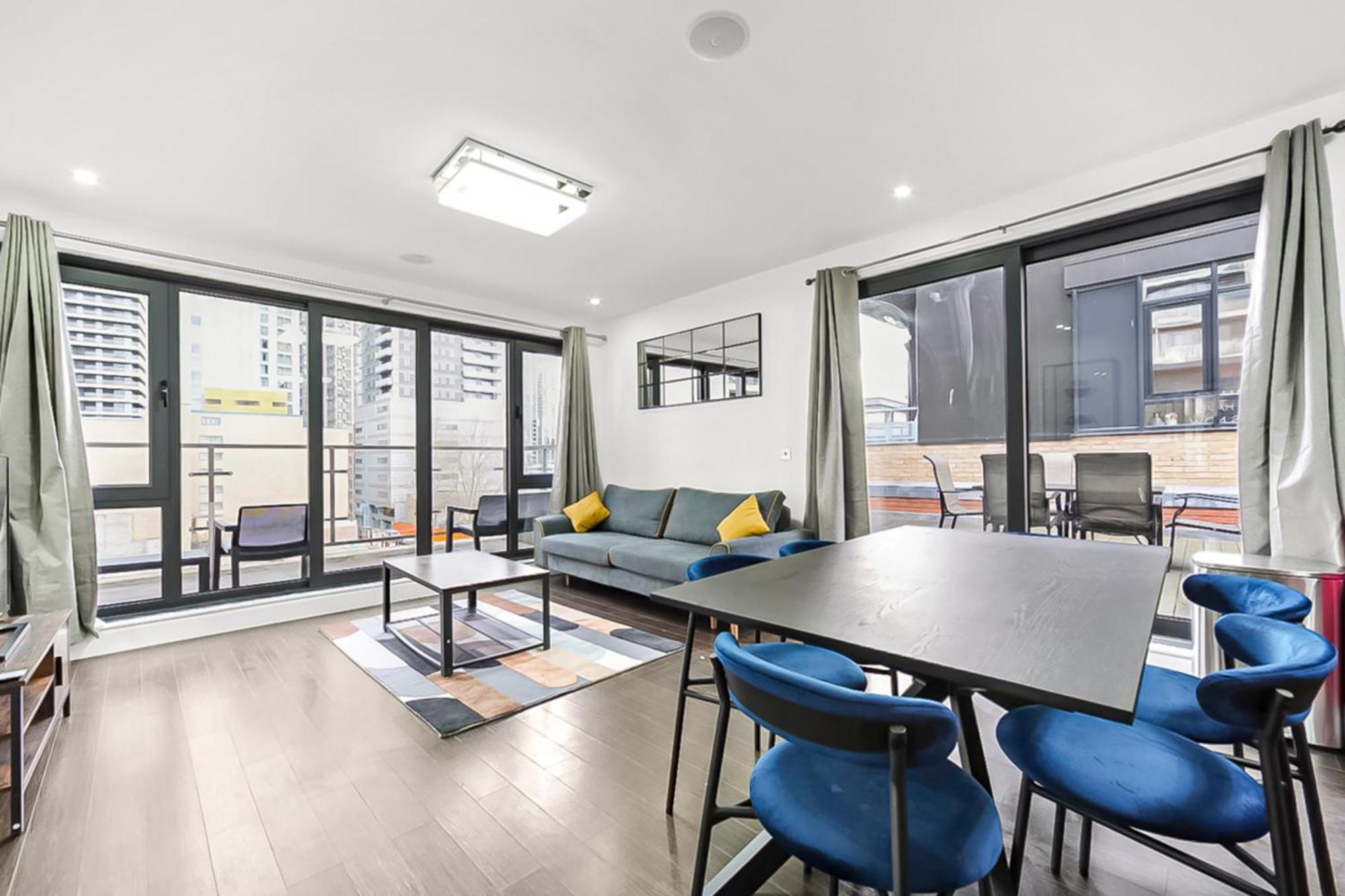 Large 2 Bed With Massive Balcony In Canary Wharf Apartamento Londres