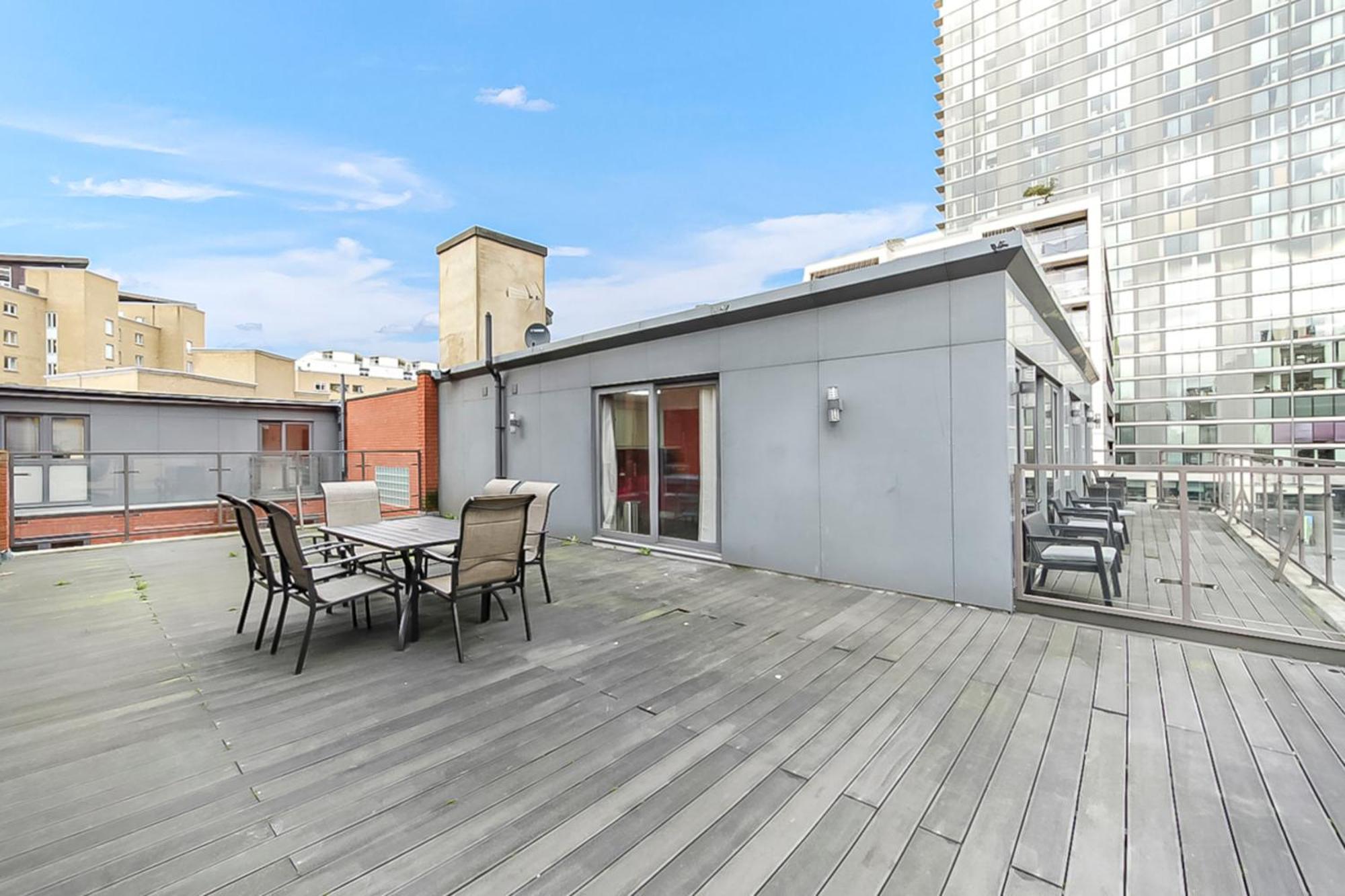 Apartamento Large 2 Bed With Massive Balcony In Canary Wharf